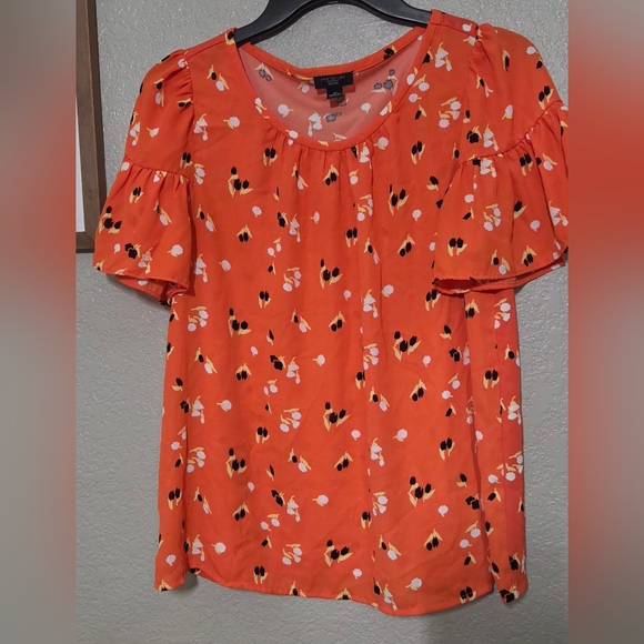 Ann Taylor Factory Tops - Ann Taylor Factory Petite  Blouse  Size M